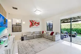 8723 NW 102nd Pl, Doral, FL 33178 - Photo 8