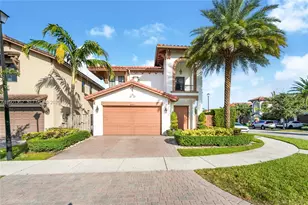 8723 NW 102nd Pl, Doral, FL 33178 - Photo 1