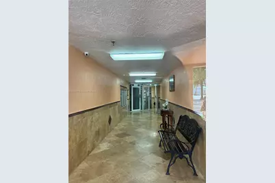 199 SW 12th Ave #519-B, Miami, FL 33130 - Photo 24