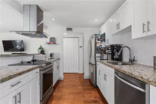 3343 Franklin Ave, Miami, FL 33133 - Photo 4