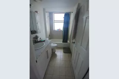 275 NE 18th St #1903, Miami, FL 33132 - Photo 8