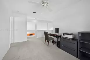 112 Camelot Ct, Royal Palm Beach, FL 33411 - Photo 42