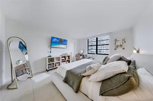 2333 Brickell Ave, Miami, FL 33129 - Photo 16