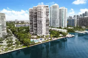 2333 Brickell Ave, Miami, FL 33129 - Photo 2