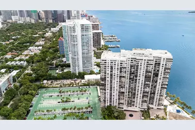 2333 Brickell Ave #1406, Miami, FL 33129 - Photo 4