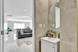 1141 N North Lake Dr, Hollywood, FL 33019 - Photo 58