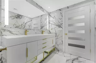 495 Brickell Ave, Miami, FL 33131 - Photo 16