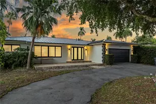 1141 N North Lake Dr, Hollywood, FL 33019 - Photo 4
