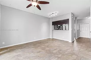 4990 Palmbrooke Cir, West Palm Beach, FL 33417 - Photo 4