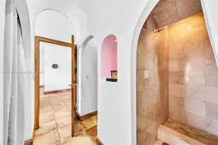 20301 W Country Club Dr, Aventura, FL 33180 - Photo 30