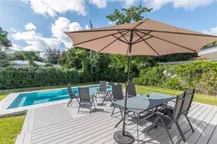 260 NE 46th St, Miami, FL 33137 - Photo 22