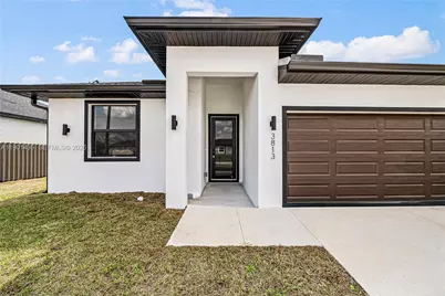 3813 SW 25th St, Lehigh Acres, FL 33976 - Photo 2