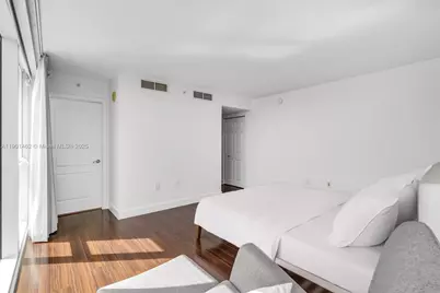 2101 Brickell Ave #306, Miami, FL 33129 - Photo 14