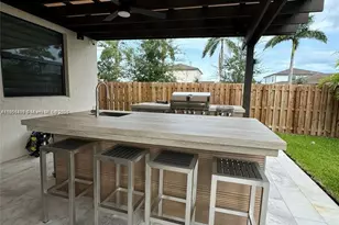 11910 SW 243rd St, Homestead, FL 33032 - Photo 4