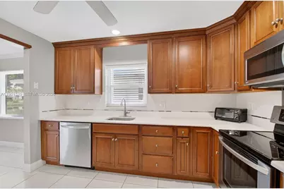 3810 Rowena Cir #., West Palm Beach, FL 33417 - Photo 16