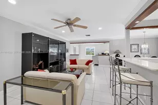 3810 Rowena Cir, West Palm Beach, FL 33417 - Photo 14