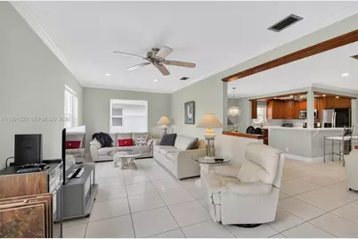 3810 Rowena Cir #., West Palm Beach, FL 33417 - Photo 4