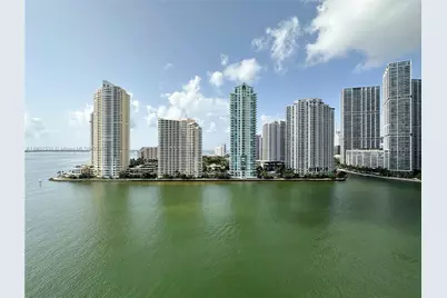 335 S Biscayne Blvd #1605, Miami, FL 33131 - Photo 1