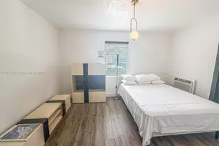 7928 Harding Ave, Miami Beach, FL 33141 - Photo 8