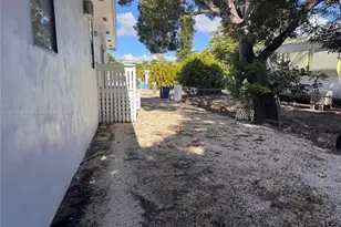 969 Plantation Rd, Key Largo, FL 33037 - Photo 18