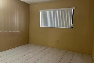 10851 SW 2nd St, Sweetwater, FL 33174 - Photo 6