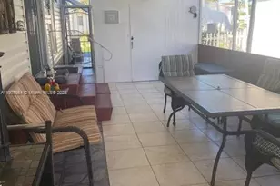 1891 SW 84th Ave, Davie, FL 33324 - Photo 14