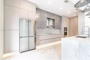 842 W Coco Plum Cir, Plantation, FL 33324 - Photo 1