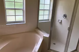 11274 SW 64th Ln, Miami, FL 33173 - Photo 8