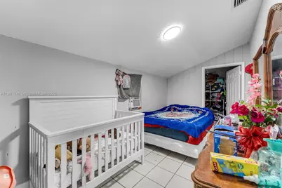 313 NW 12th St, Homestead, FL 33030 - Photo 12