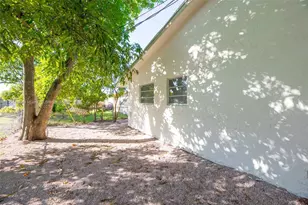 1880 NW 59th Wy, Sunrise, FL 33313 - Photo 22