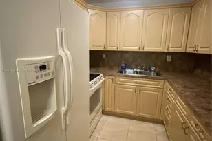 1305 W 46th St, Hialeah, FL 33012 - Photo 4