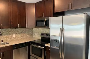 1455 N Treasure Dr, North Bay Village, FL 33141 - Photo 6