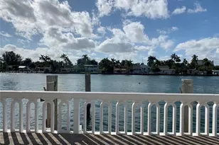 1455 N Treasure Dr, North Bay Village, FL 33141 - Photo 24