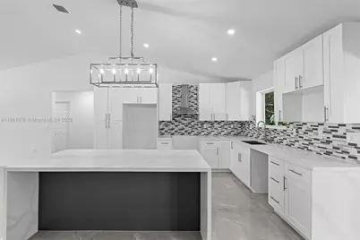 21991 SW 252nd St, Homestead, FL 33031 - Photo 16