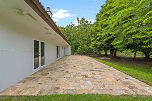 21991 SW 252nd St, Homestead, FL 33031 - Photo 34