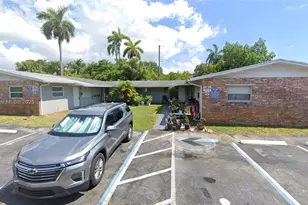 355 NW 32nd St, Oakland Park, FL 33309 - Photo 2