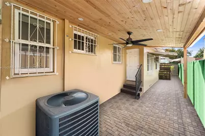 820 SW 17th Ave #1, Miami, FL 33135 - Photo 18