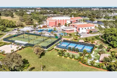 390 Tilford R #R 390, Deerfield Beach, FL 33442 - Photo 6