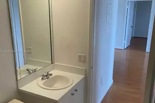 8251 NW 8th St, Miami, FL 33126 - Photo 22