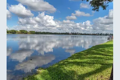 302 NW 120th Dr, Coral Springs, FL 33071 - Photo 44