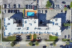 1051 SW 1st St, Miami, FL 33130 - Photo 4