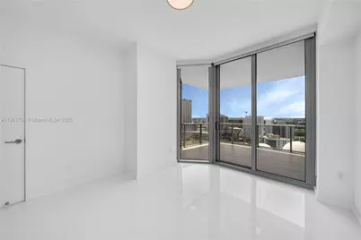 851 NE 1st Ave #2106, Miami, FL 33132 - Photo 12