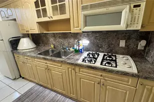 160 NE 203rd Terrace, Miami Gardens, FL 33179 - Photo 18