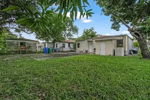 1240 NW 38th St, Miami, FL 33142 - Photo 18