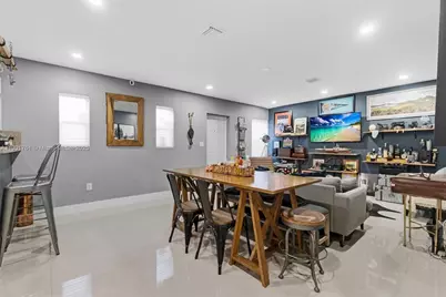 1240 NW 38th St, Miami, FL 33142 - Photo 10