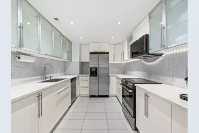 600 Biltmore Way #902, Coral Gables, FL 33134 - Photo 16