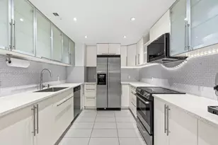 600 Biltmore Way, Coral Gables, FL 33134 - Photo 16