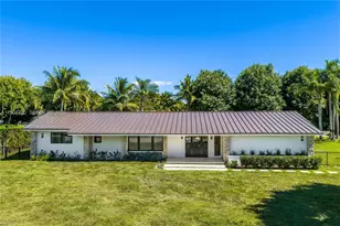 10945 SW 75th Ct, Pinecrest, FL 33156 - Photo 4