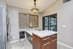 1002 NW 105th Ave, Plantation, FL 33322 - Photo 14