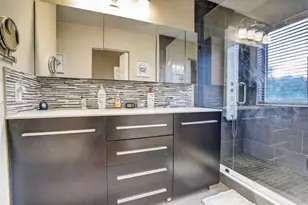 1002 NW 105th Ave, Plantation, FL 33322 - Photo 22